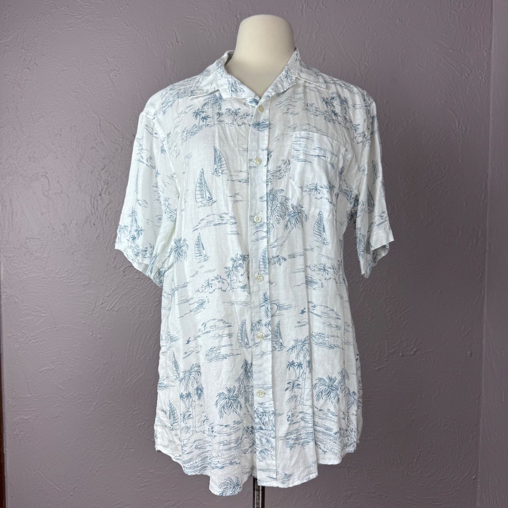 Men's Lands'‎ End Medium White Linen short sleeve shirt palm trees sail boats